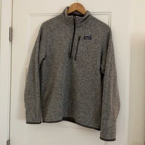 PATAGONIA MEN’s Medium gray zip up